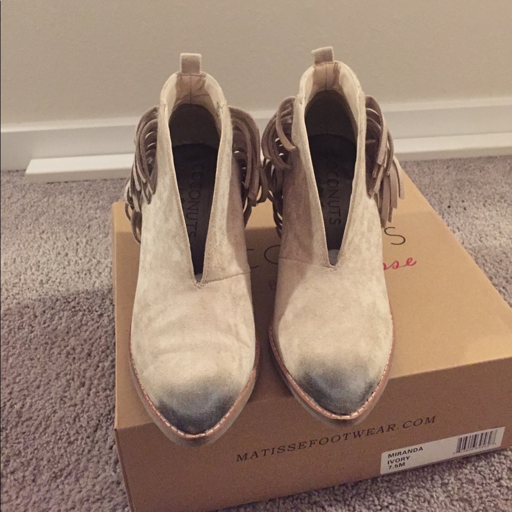 Miranda Bootie - Picture 2 of 4